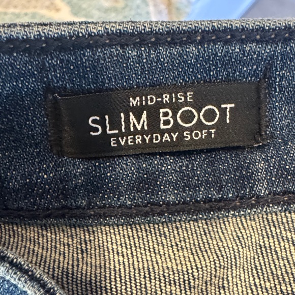 White House Black Market Slim Boot Mid rise jeans - Picture 6 of 6